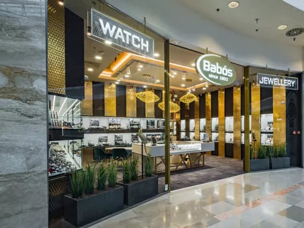 A budapesti Arena Mall-i szalon belső tere (2.)